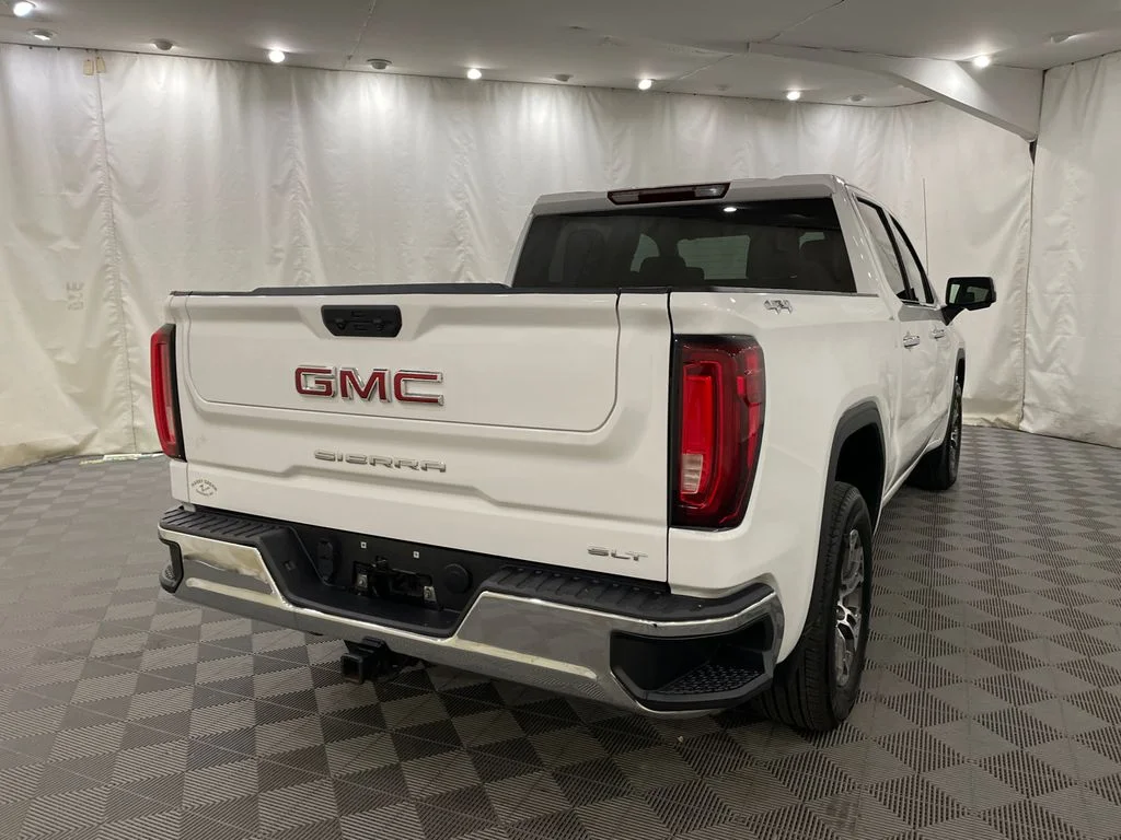 2025 GMC Sierra 1500 SLT - Photo 6