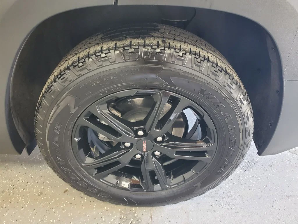 Used 2023 Black GMC AT4 image 30