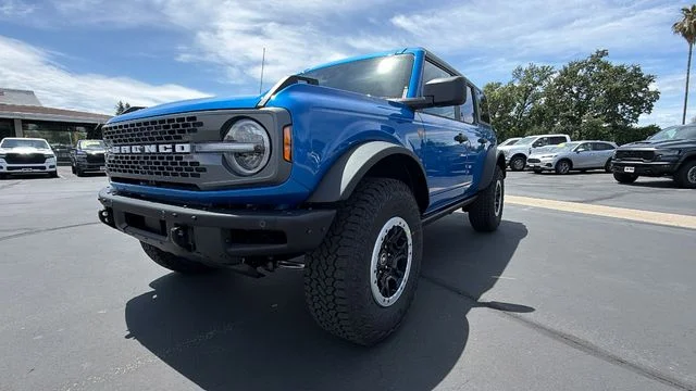 New 2026 Blue Ford Badlands image 9