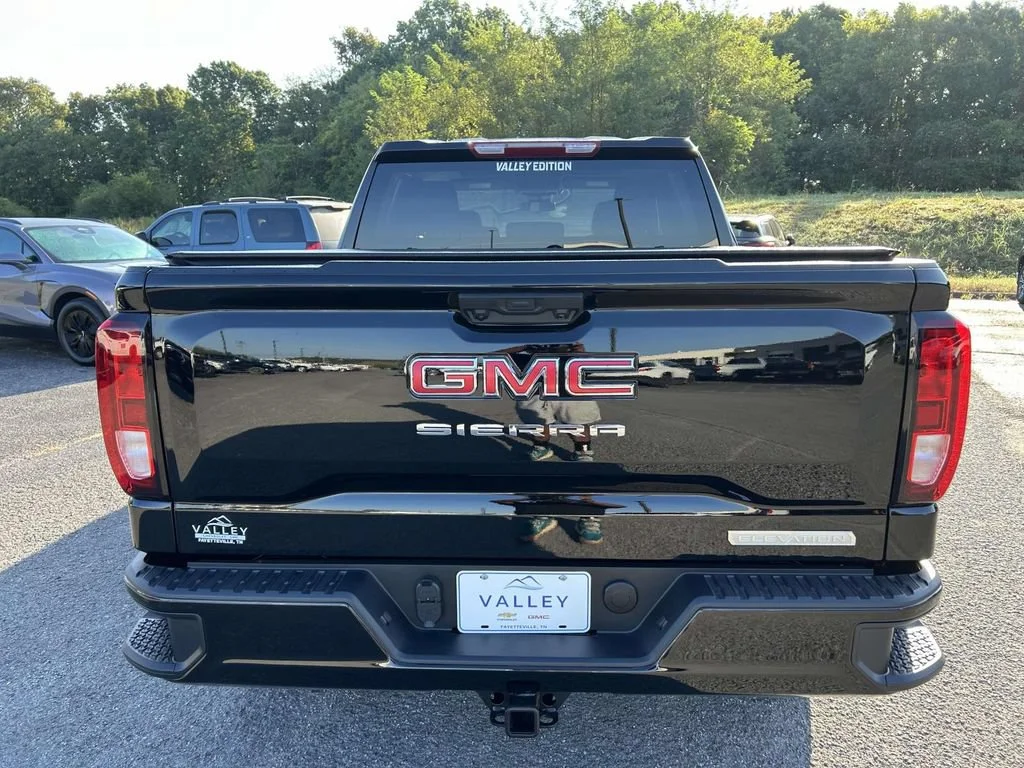 New 2026 Onyx Black GMC Elevation image 5