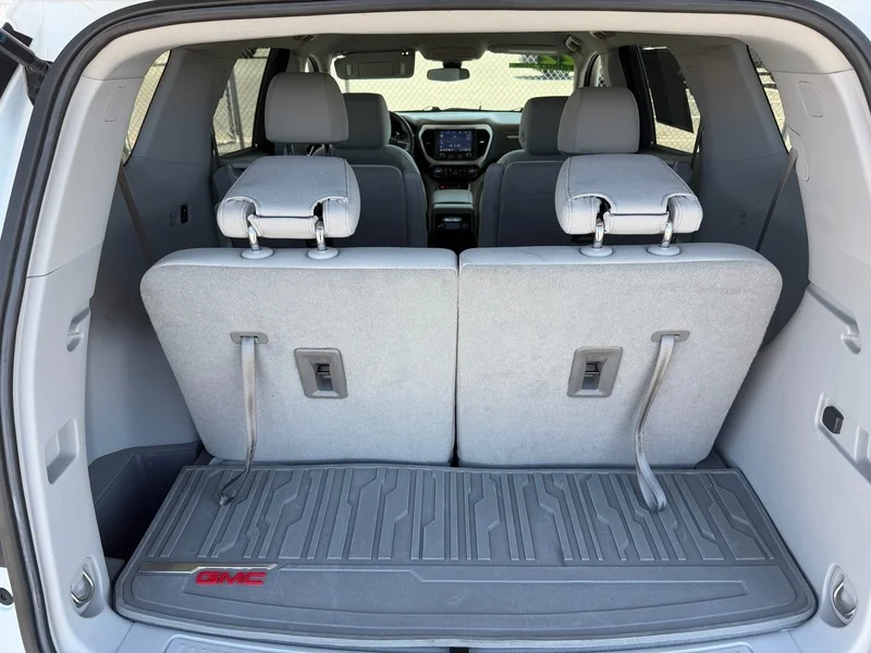 Used 2022 Summit White GMC SLE image 27