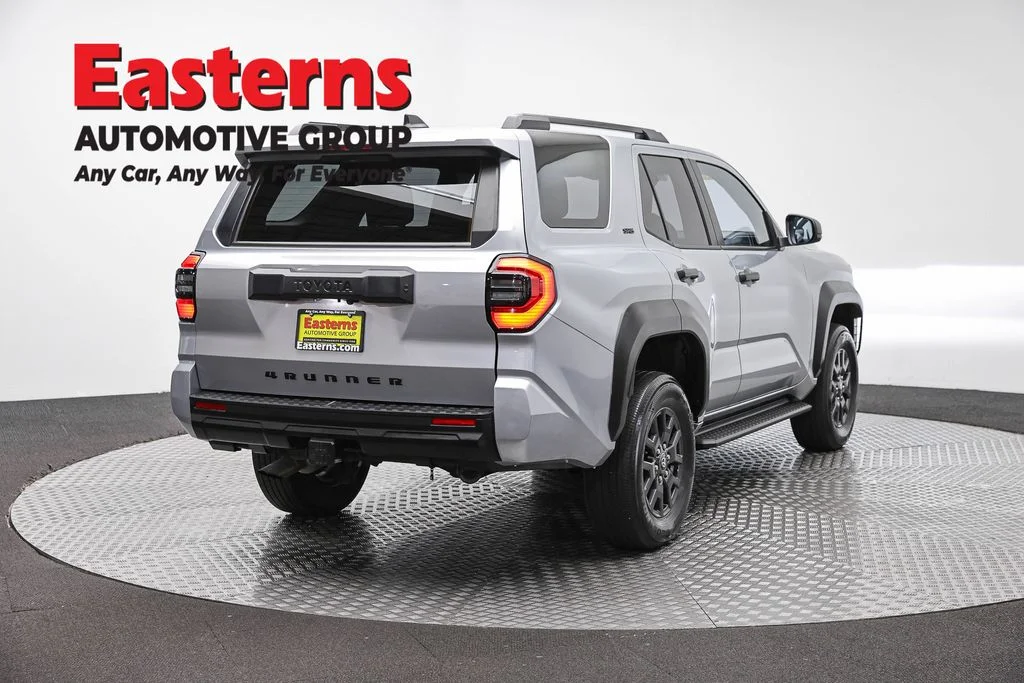 Used 2025 Gray Toyota SR5 image 5