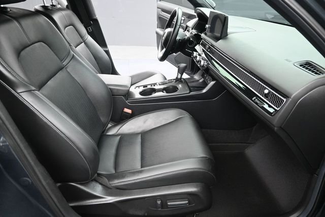 Used 2025  Honda Sport Touring image 16