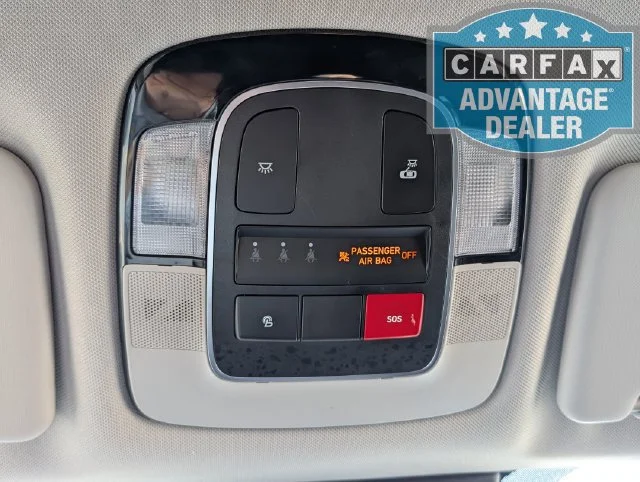 Used 2024 White Hyundai SEL image 18