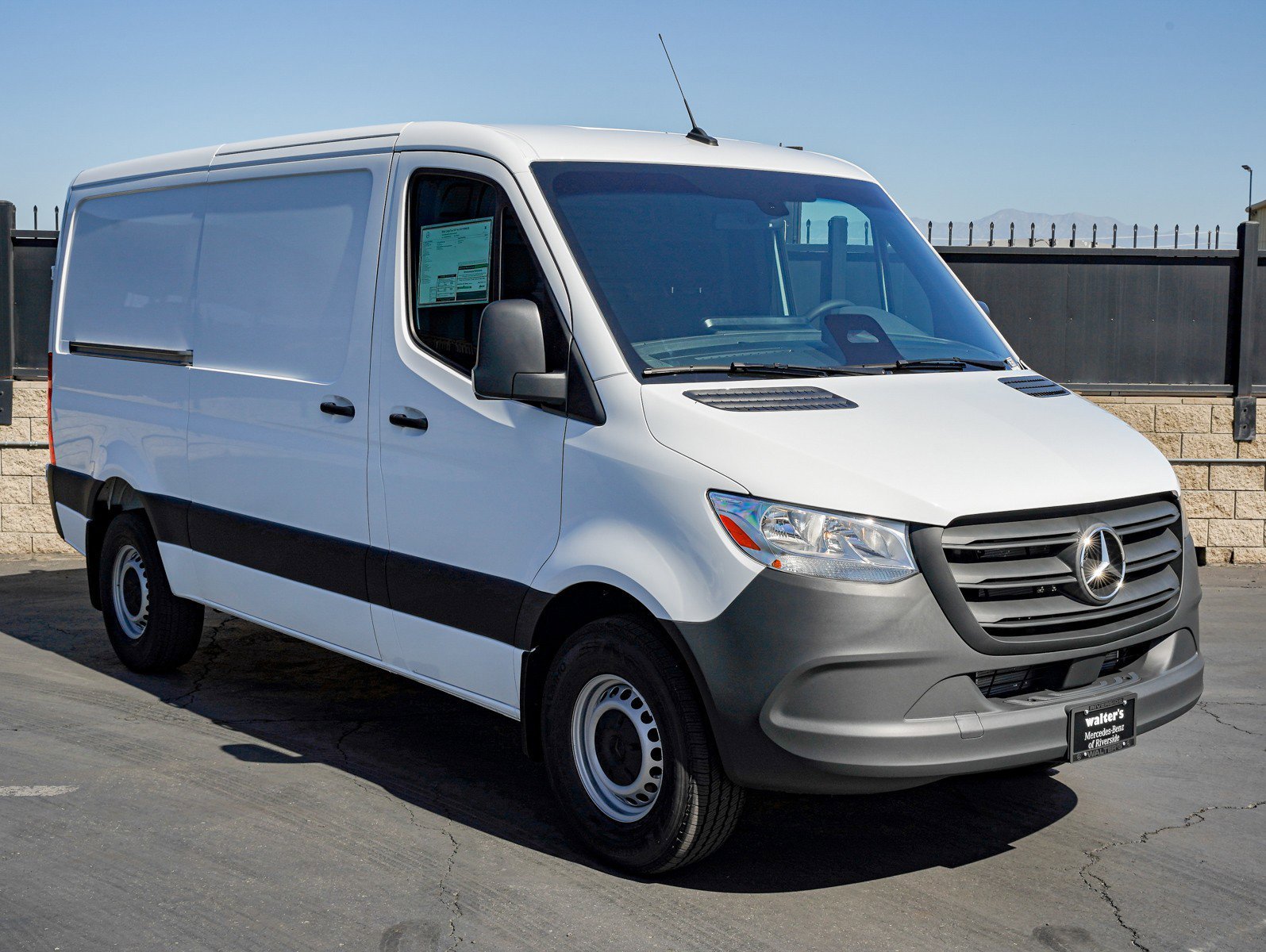 New 2026 Arctic White Mercedes-Benz 2500 Standard Roof I4 Diesel 144 RWD image 3