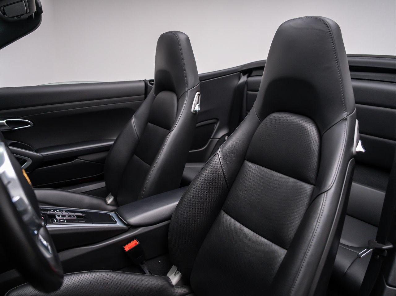 Used 2016 JET BLACK METALLIC Porsche Carrera image 23