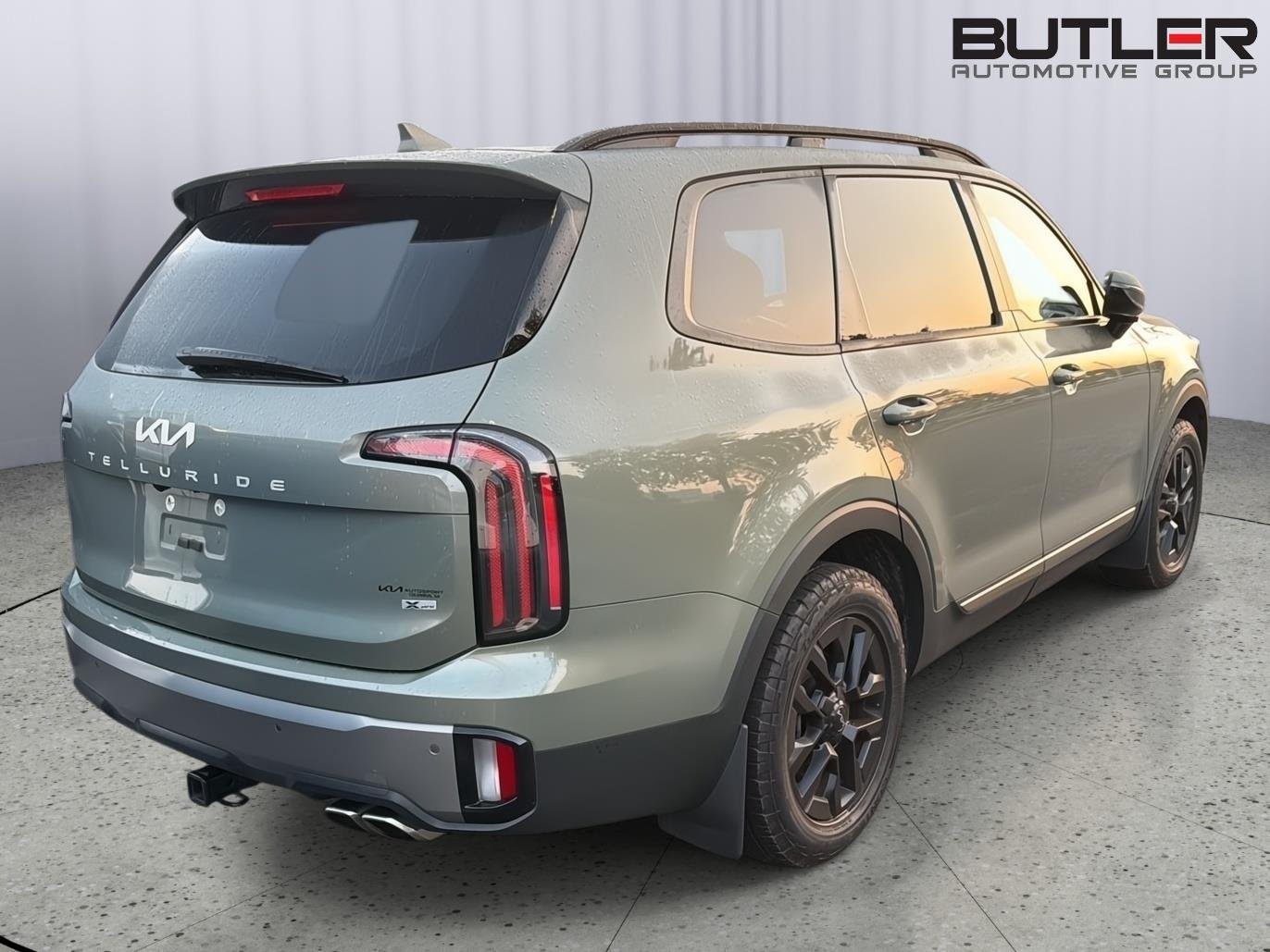 Used 2023 Jungle Green Kia SX X-Pro image 9