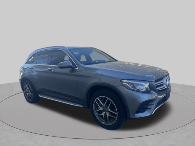 Used 2019 Selenite Gray Metallic Mercedes-Benz GLC 300 image 4
