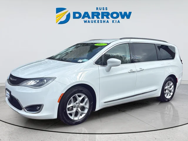 2017 Chrysler Pacifica Touring L