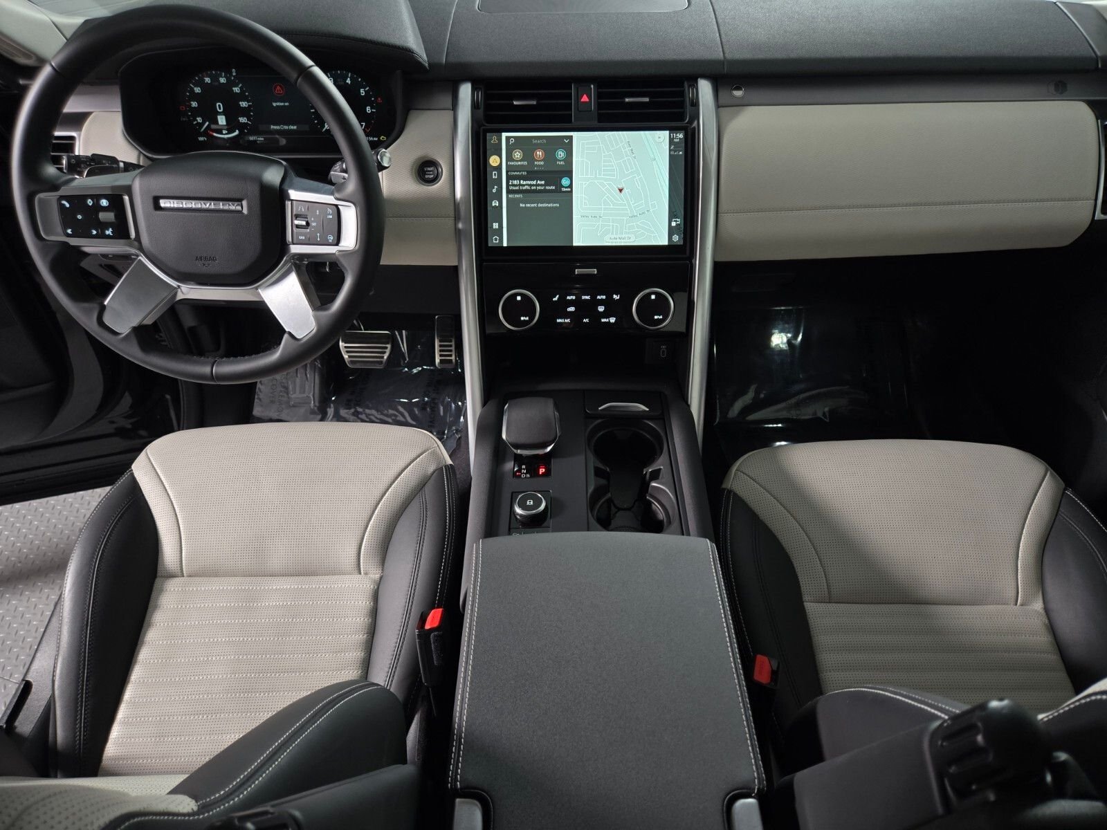 Used 2026 Santorini Black Metallic Land Rover Gemini Edition image 4