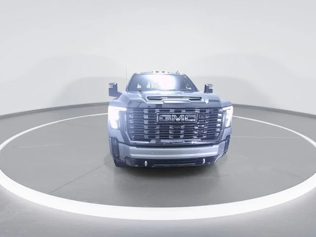 Used 2024 Silver GMC Denali Ultimate image 4