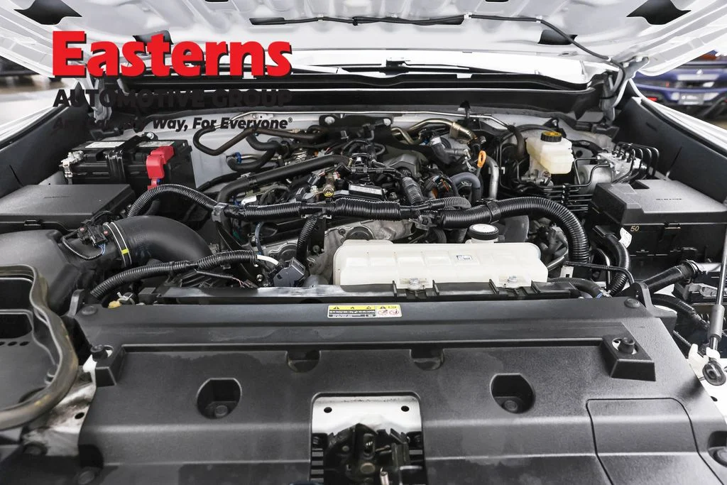 Used 2025 White Toyota SR image 7