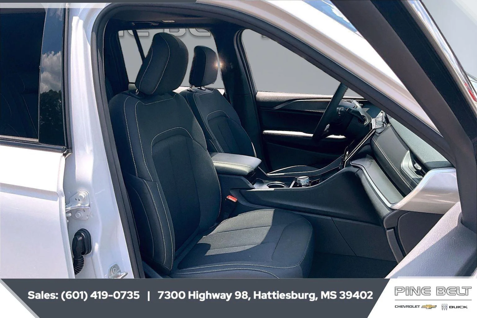 Used 2024 Bright White Clearcoat Jeep Laredo X image 6