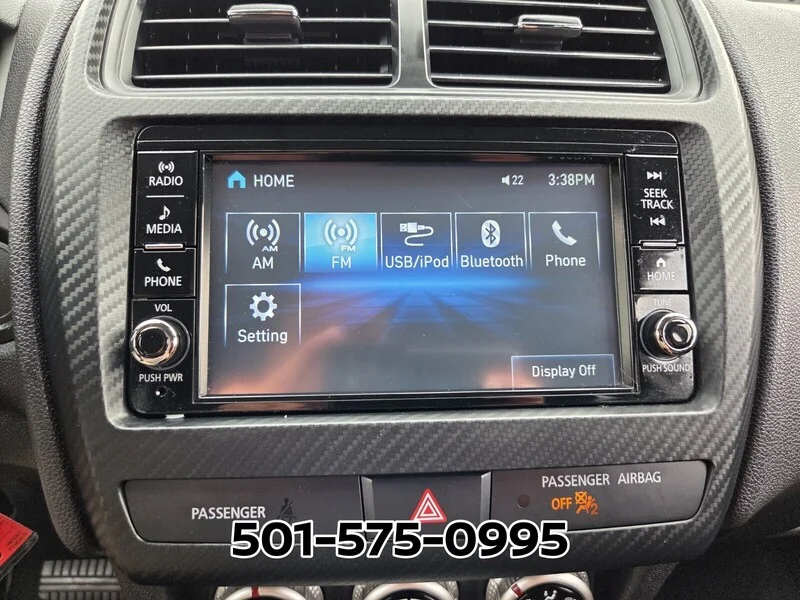 Used 2024 SILVER MITSUBISHI S 2.0 AWC image 25
