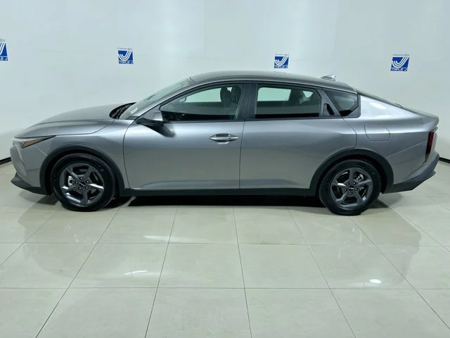 New 2026 STEEL GREY Kia LXS image 2