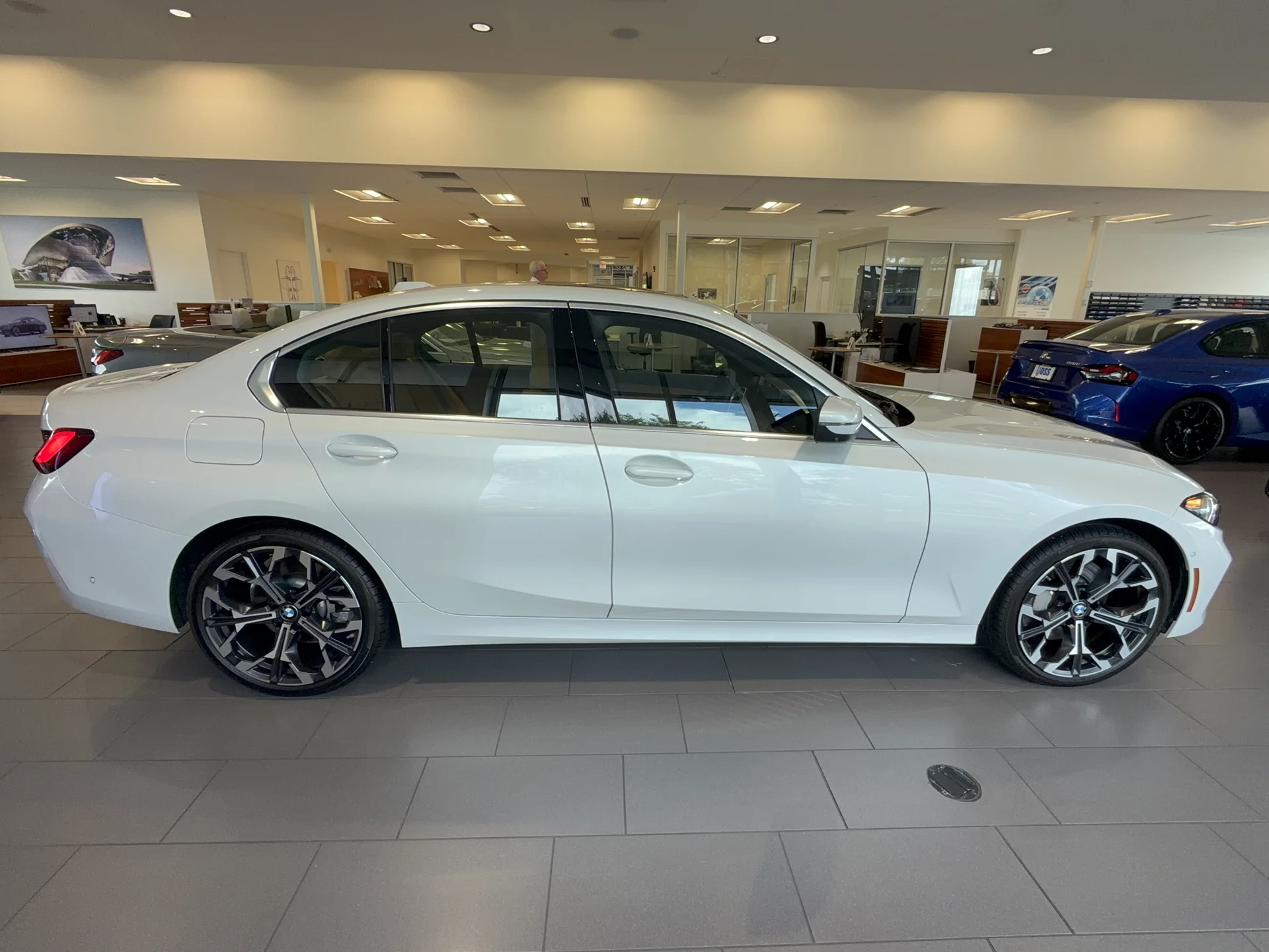 New 2025 Mineral White Metallic BMW 330i xDrive Sedan image 24