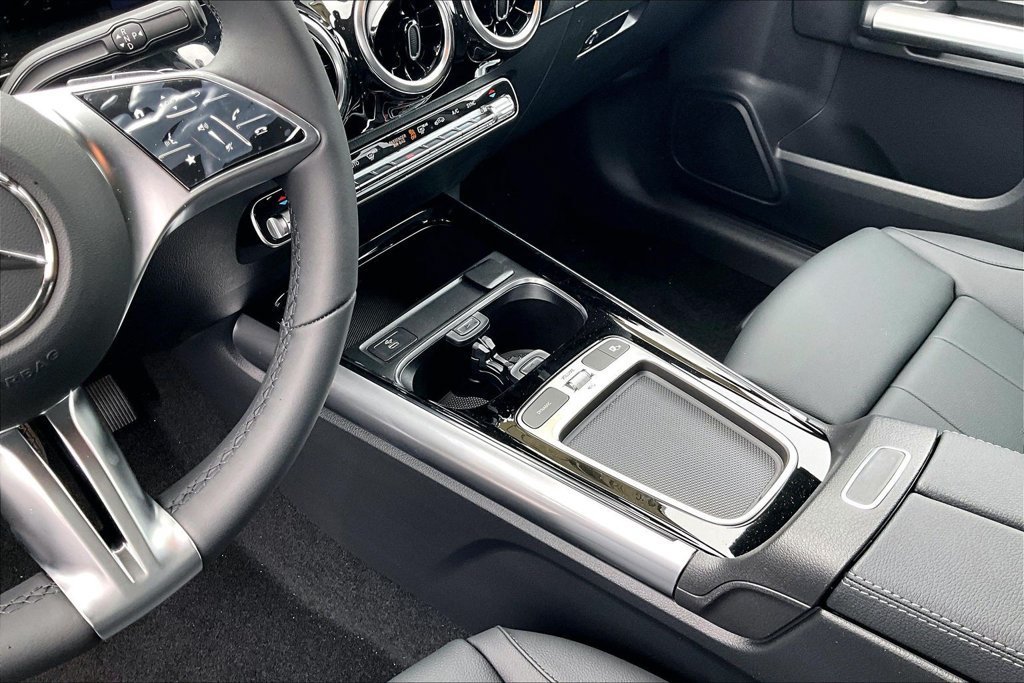 New 2026 Mountain Grey Metallic Mercedes-Benz GLA 250 image 22