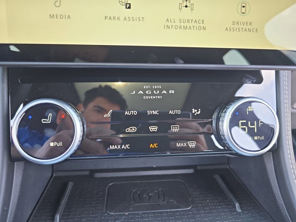 2026 Jaguar F-Pace R-Dynamic S - Photo 27