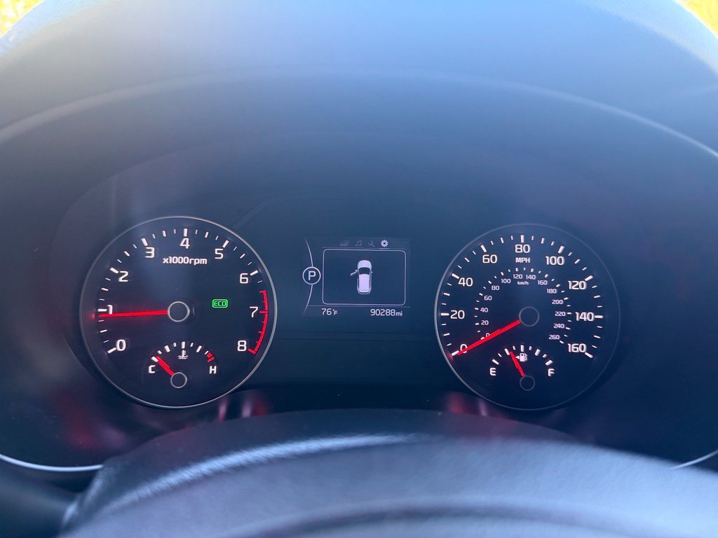 Used 2019 Snow White Pearl Kia EX image 19