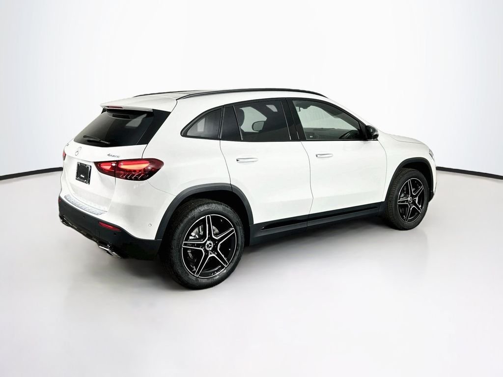 New 2026 Polar White Mercedes-Benz GLA 250 image 7