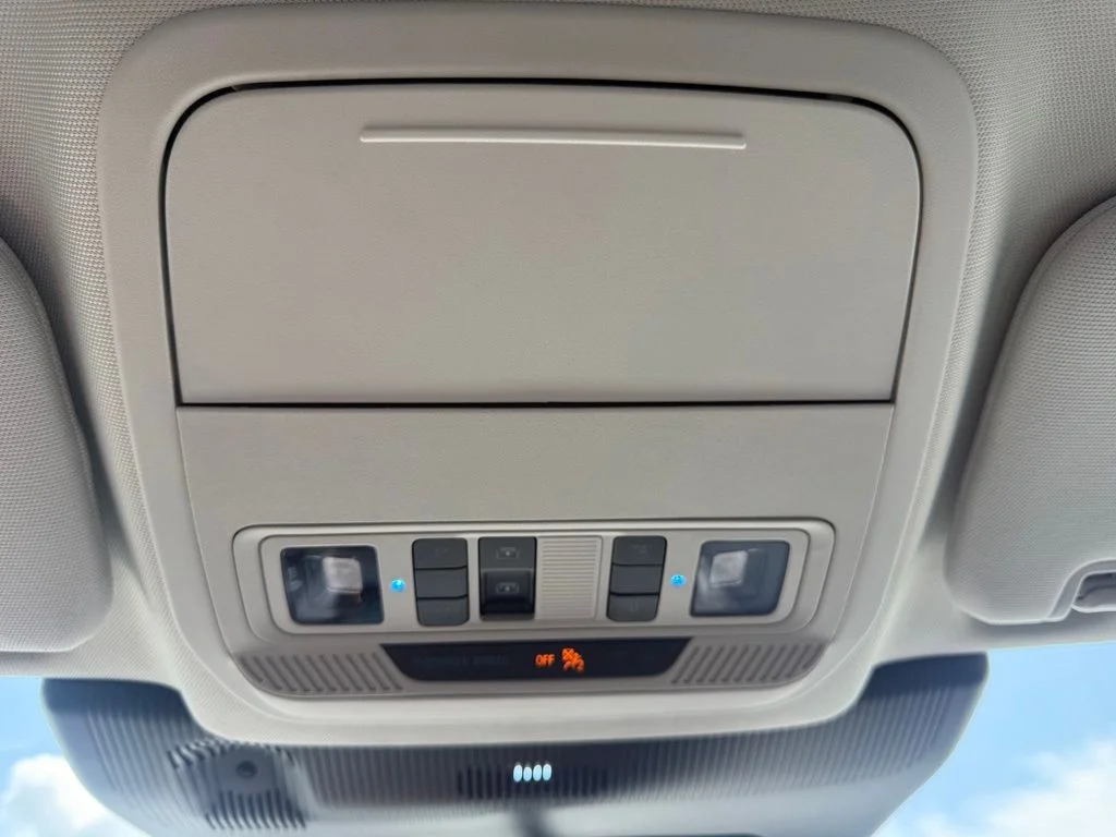 New 2026 Carbonized Gray Metallic Ford Active image 27