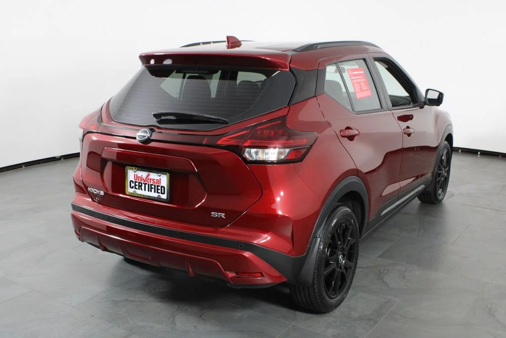 2024 Nissan Kicks SR - Photo 11