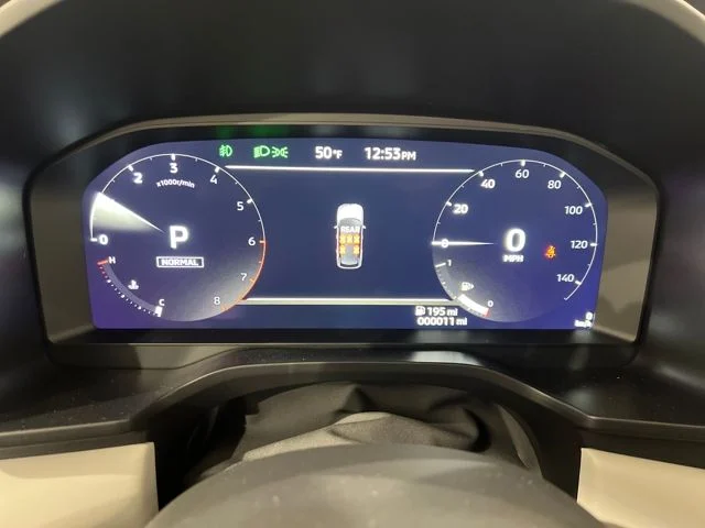 2025 Mitsubishi Outlander SEL Platinum Edition - Photo 14