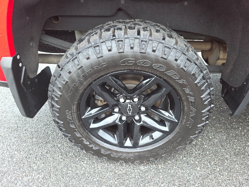 Used 2019 Red Hot Chevrolet Custom Trail Boss image 27