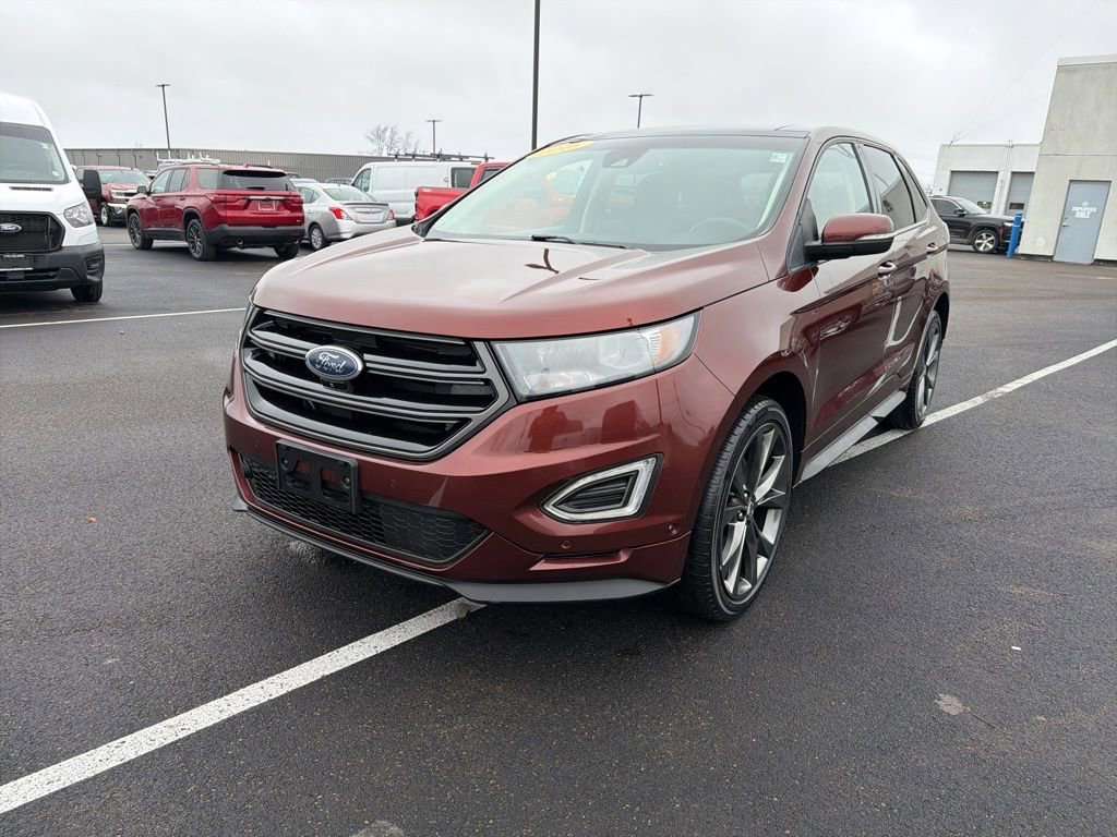 Used 2016  Ford Sport image 7