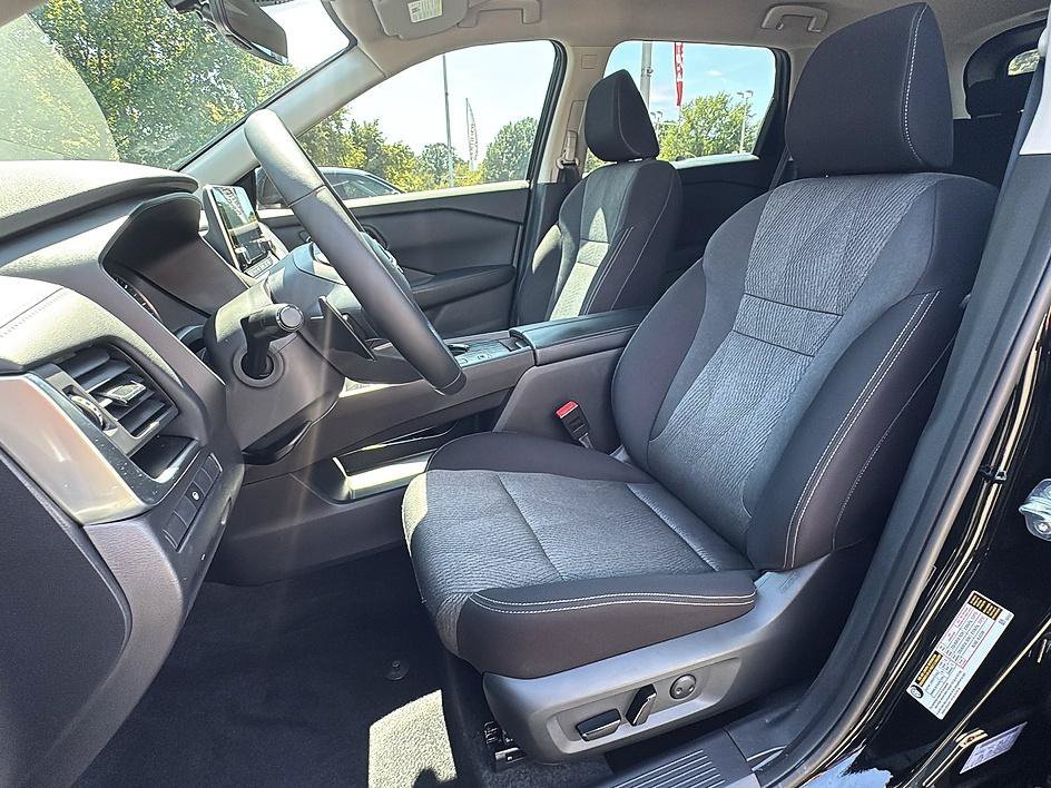 Used 2026 Super Black Nissan SV image 19