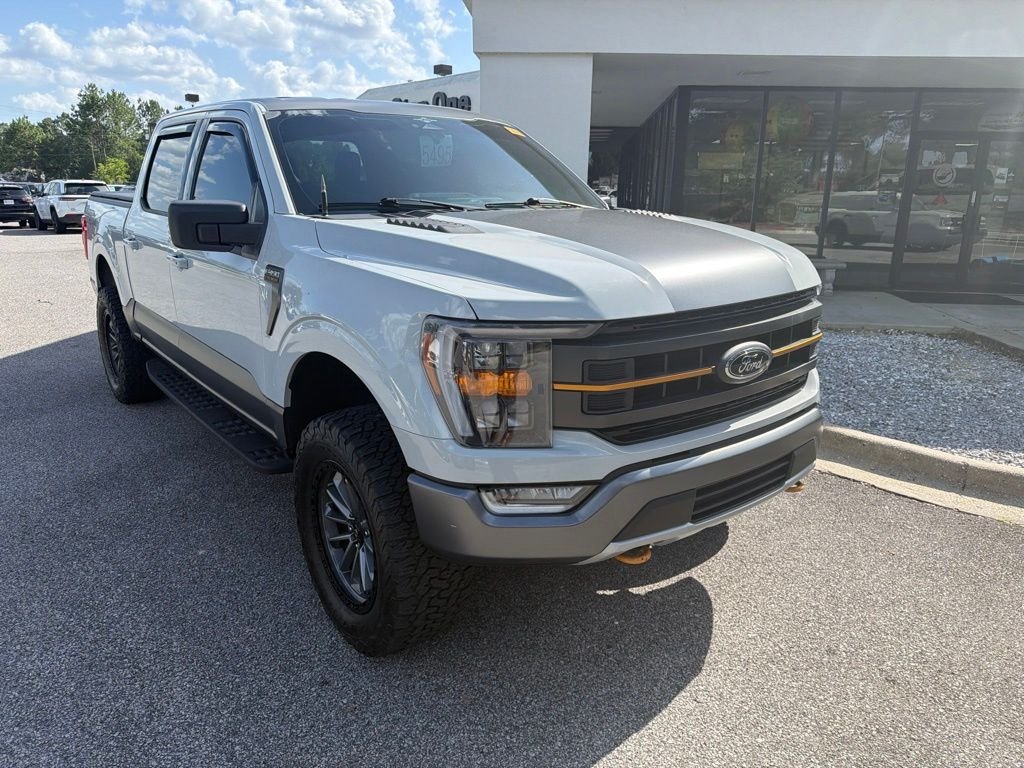 Used 2023 White Ford Tremor image 3