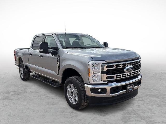 New 2026 Agate Black Metallic Ford F-250® XLT image 26
