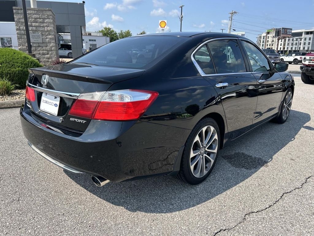 Used 2014 Crystal Black Honda Sport image 4