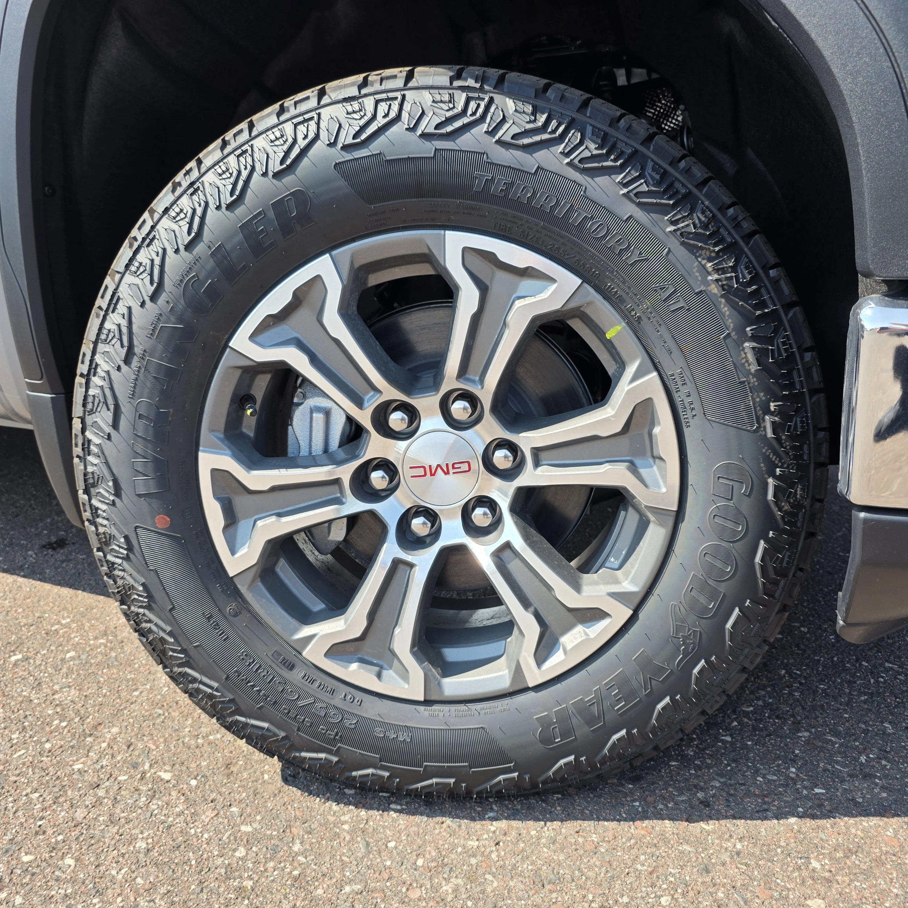 2026 GMC Sierra 1500 SLE - Photo 6