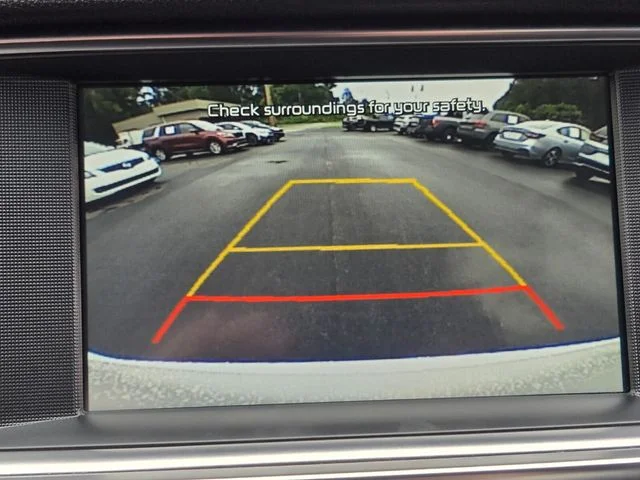 Used 2018 White Kia EX image 32