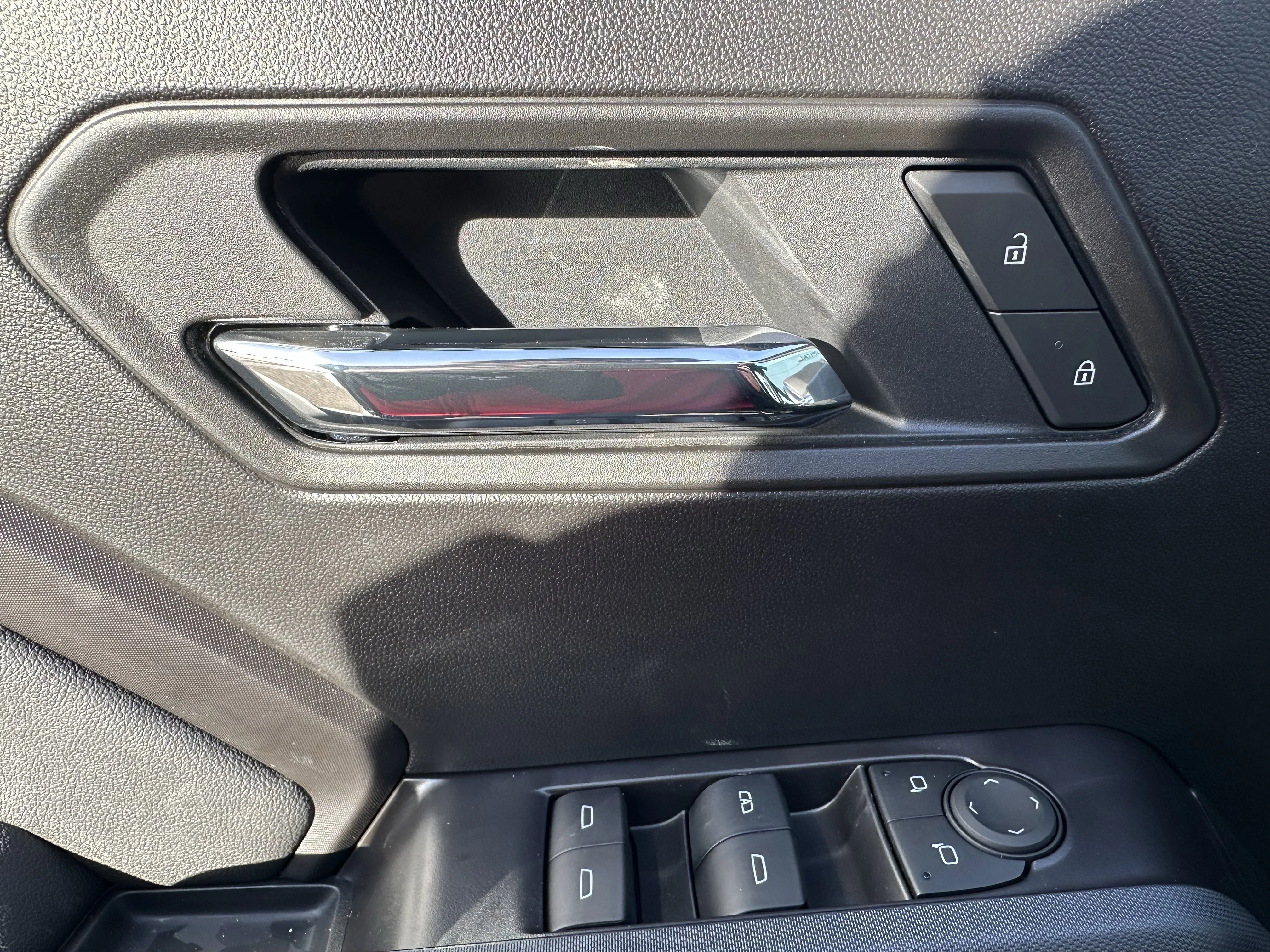 New 2026 Onyx Black GMC Elevation image 9