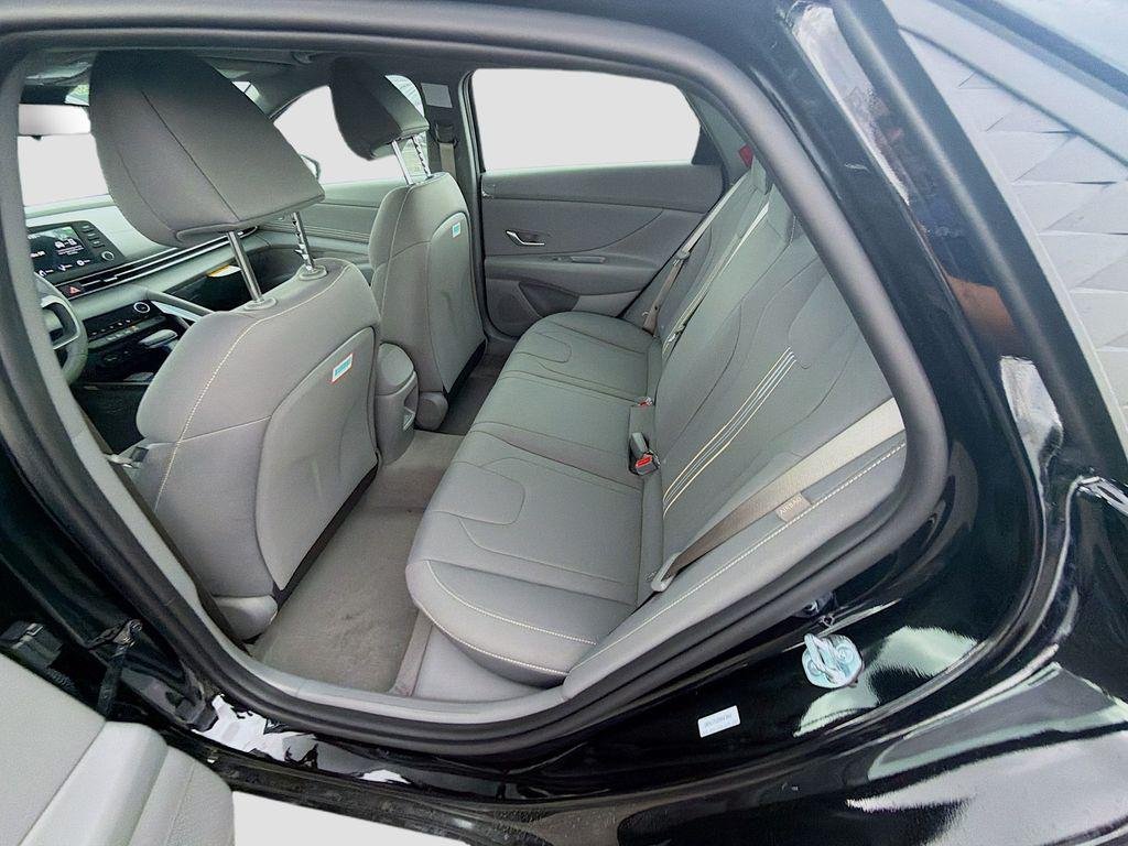New 2026 Abyss Black Hyundai SEL Sport image 17