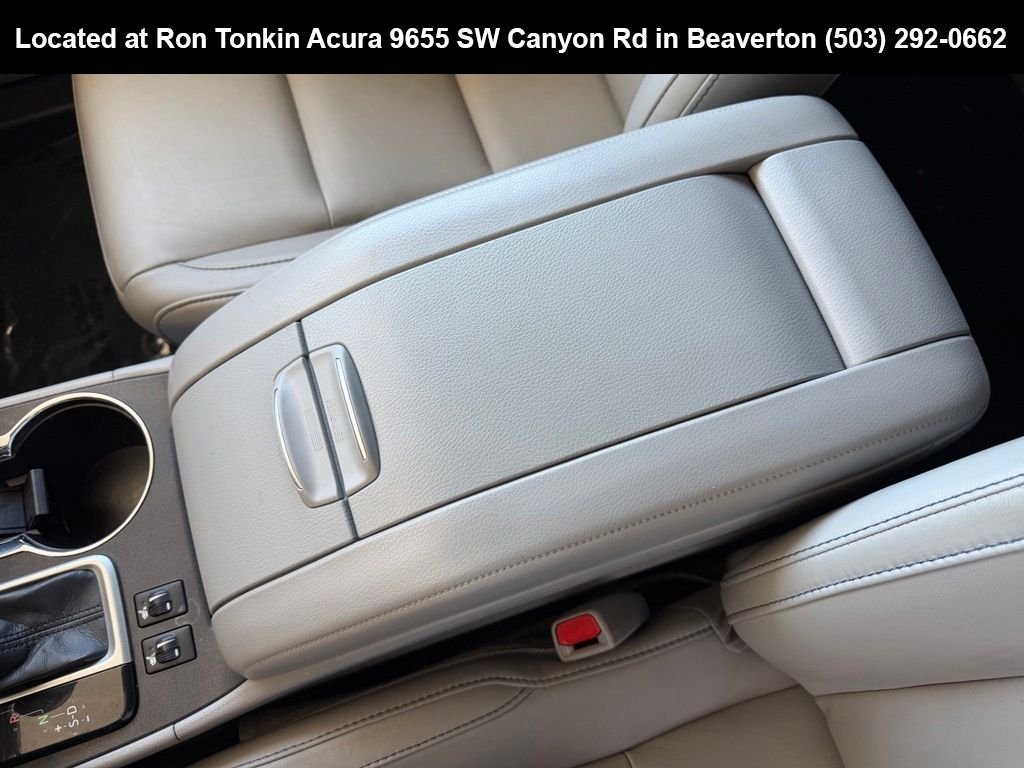 Used 2016 Blizzard Pearl Toyota XLE V6 image 24