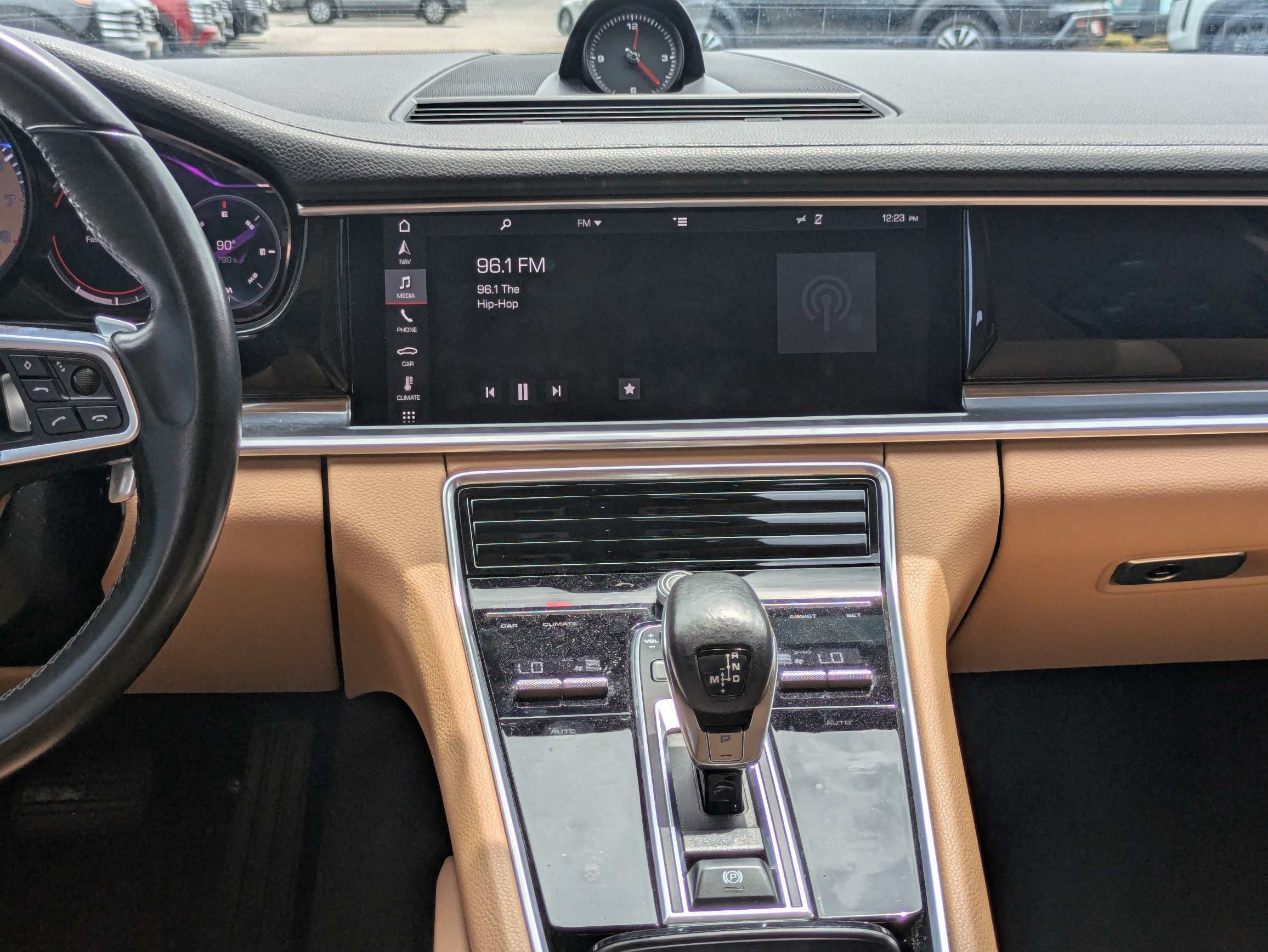 Used 2018 Black Porsche Base image 15