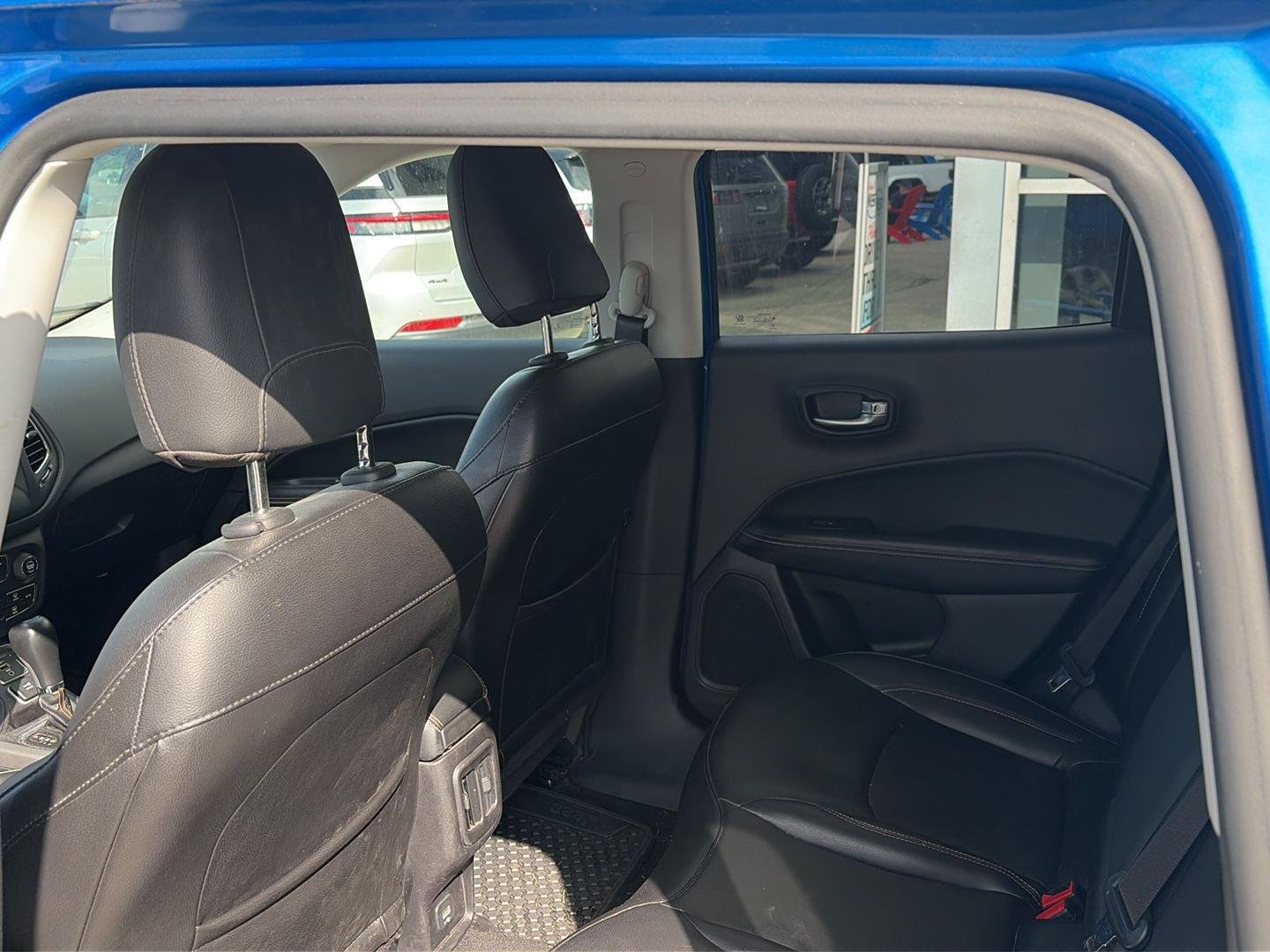 Used 2020 Laser Blue Pearlcoat Jeep Latitude image 6