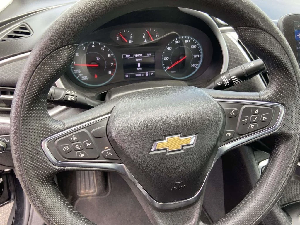 Used 2025 Black Chevrolet LT image 20