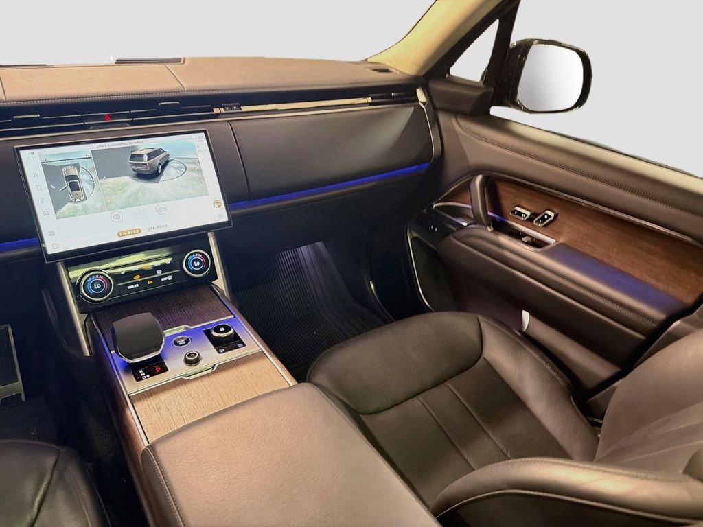 Used 2023 Carpathian Grey Premium Metallic Land Rover Autobiography image 24