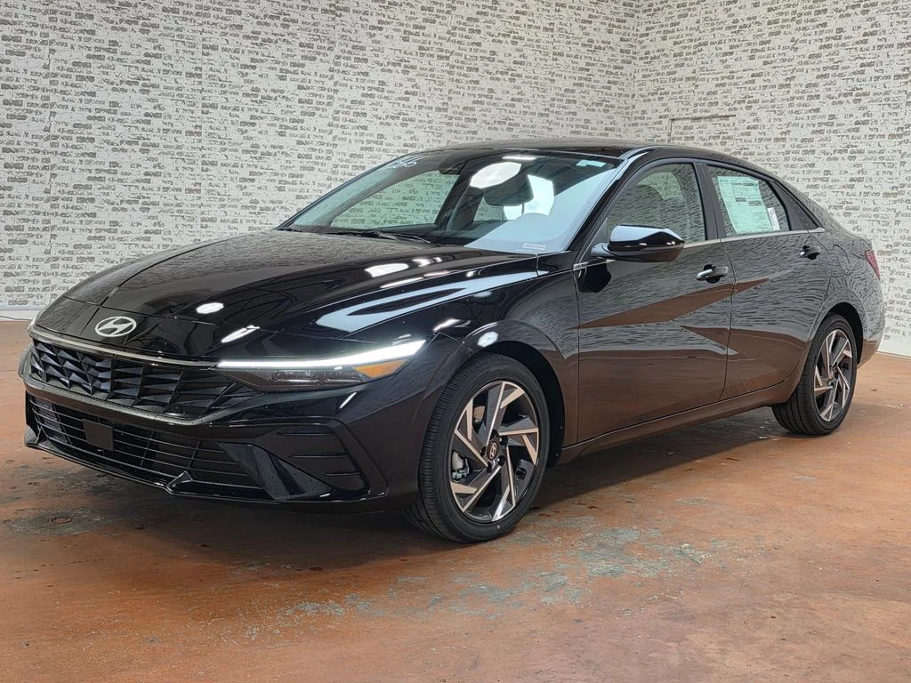 New 2026 Abyss Black Hyundai Limited image 3