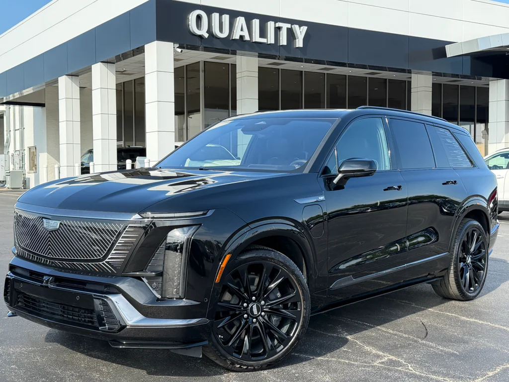 PRE-OWNED 2026 CADILLAC VISTIQ PLATINUM