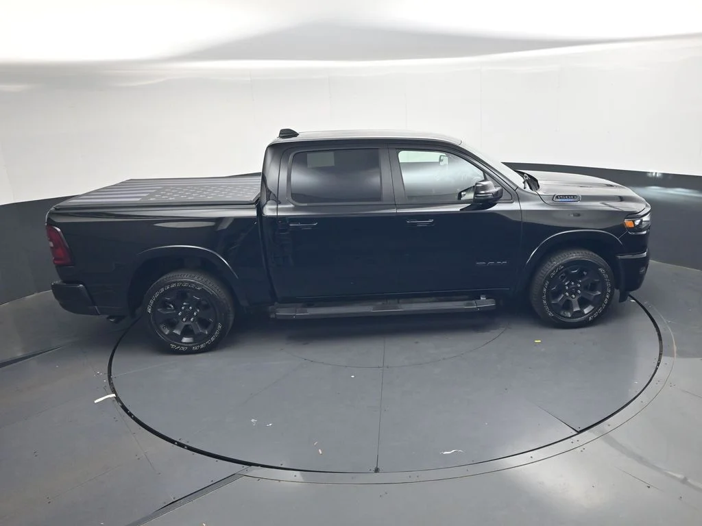 Used 2025 Diamond Black Ram Big Horn/Lone Star image 41