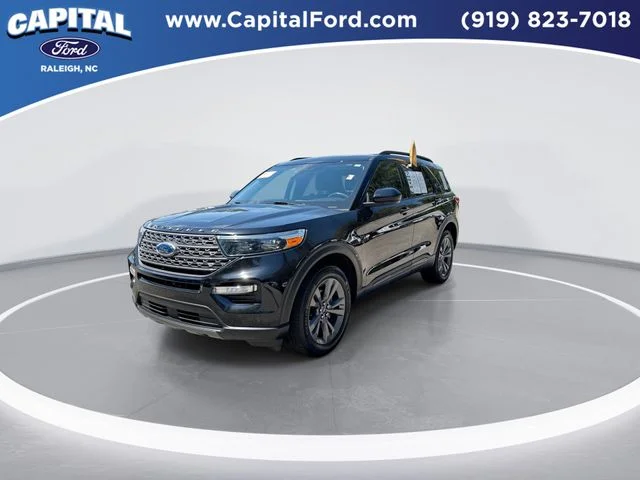 Used 2023 Black Ford XLT image 4