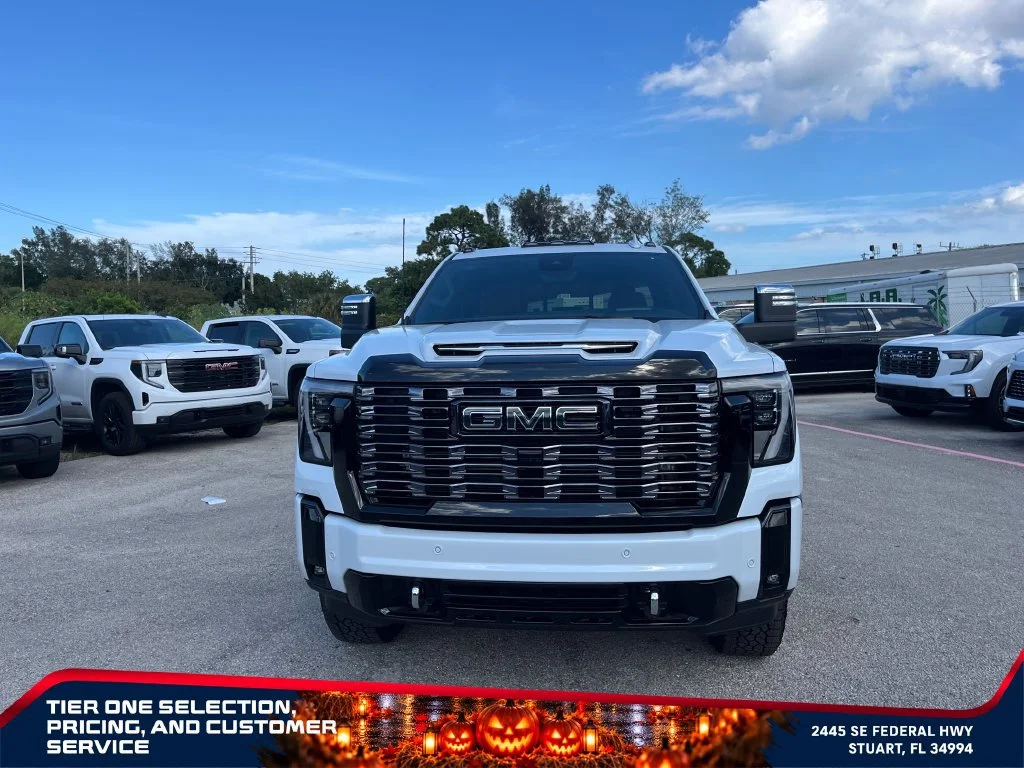 New 2026 Glacier White Tricoat GMC Denali Ultimate image 3