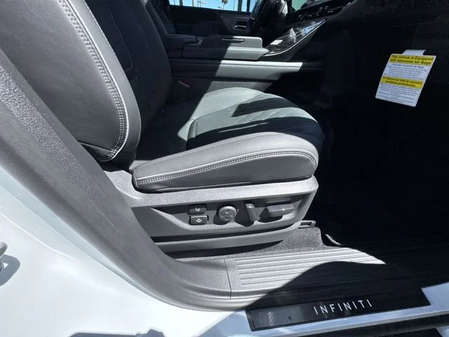 New 2026 Black INFINITI AUTOGRAPH image 29