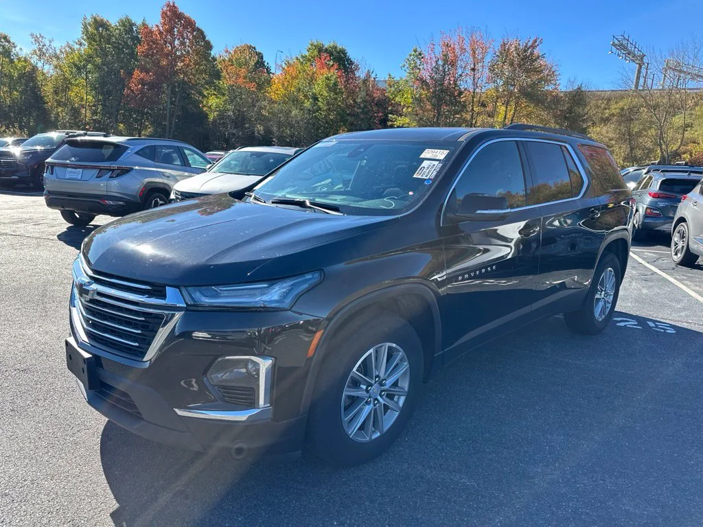 Used 2023 Black Metallic Chevrolet LT image 3