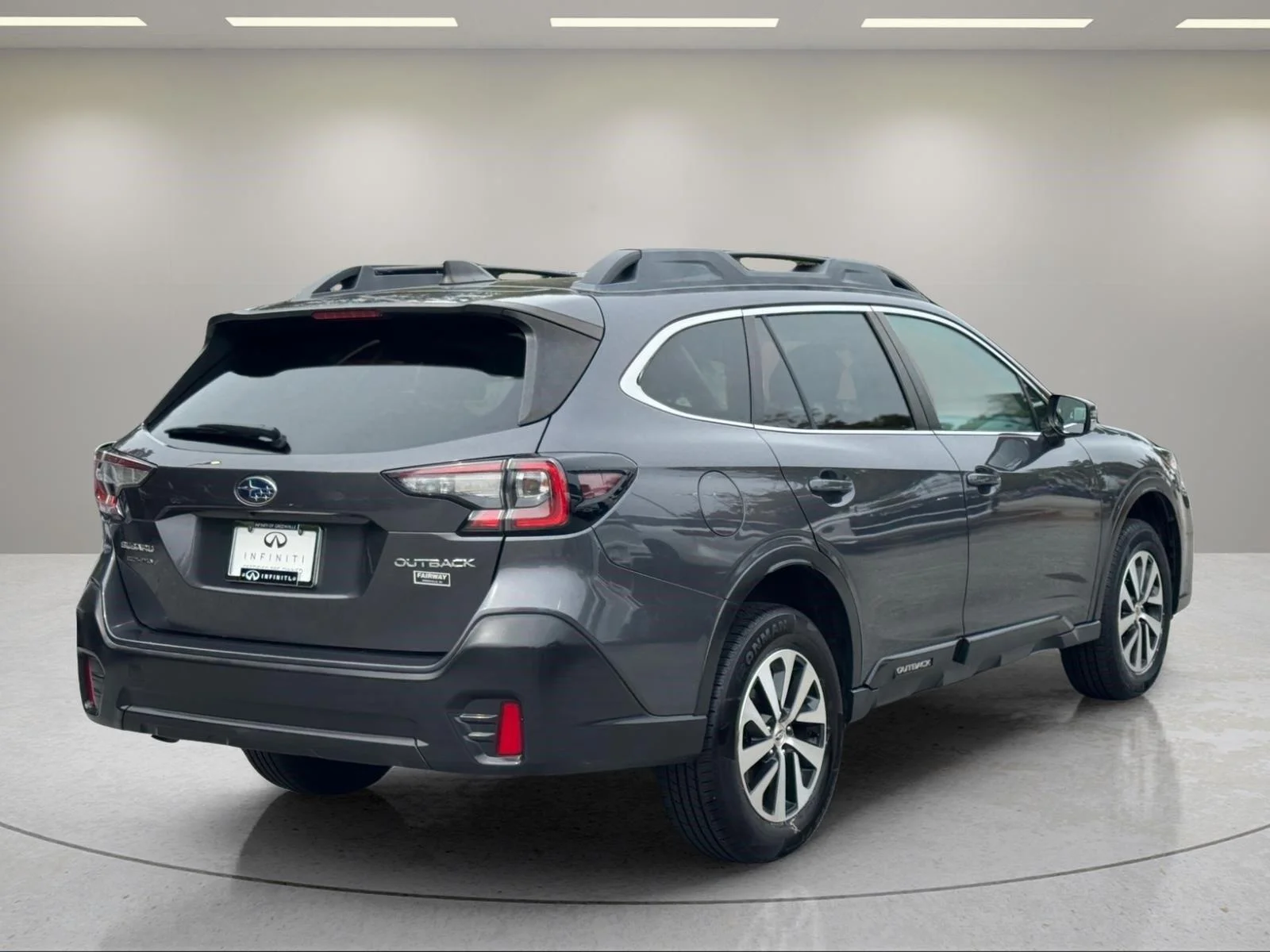 Used 2020 Magnetite Gray Metallic Subaru Premium image 5
